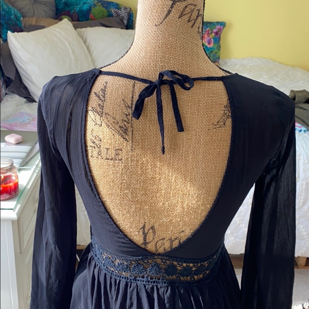 HOLLISTER🥀BLACK🥀DRESS - Picture 3 of 4